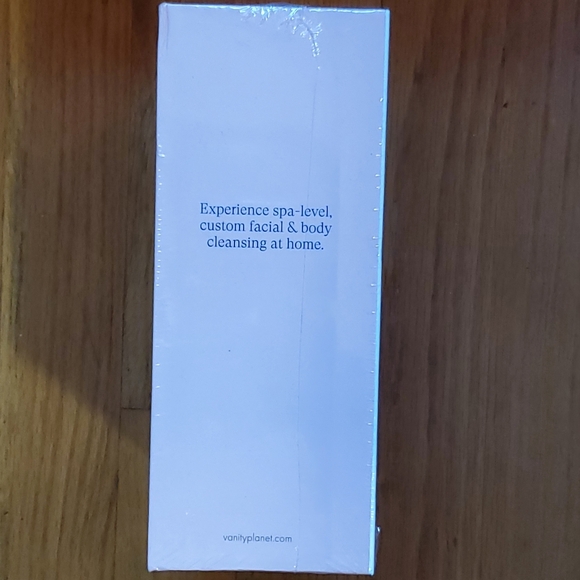 Vanity Planet Raedia Face and Body Cleansing System White Pink Brand New SEALED - Picture 3 of 6